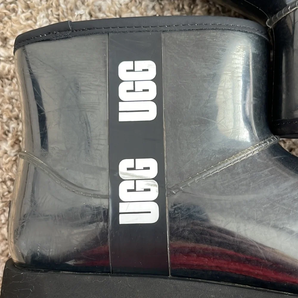 UGG Classic Boot Clear Mini Waterproof Size 5 Black - Picture 12 of 14